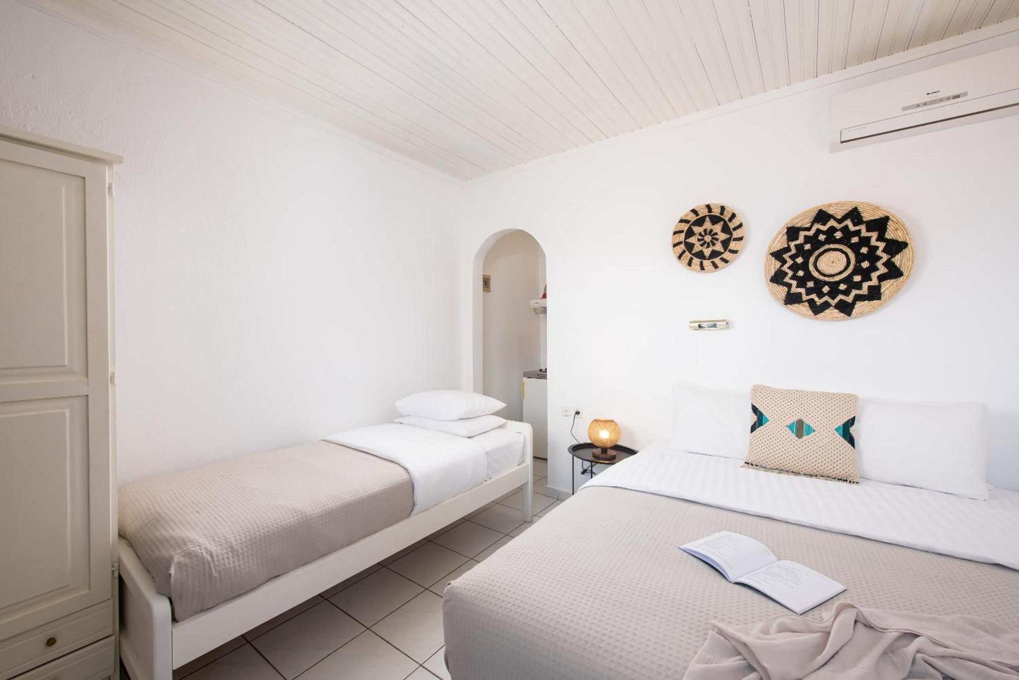 Acroterra - Easy Living Aparthotel Aliki  Exterior photo